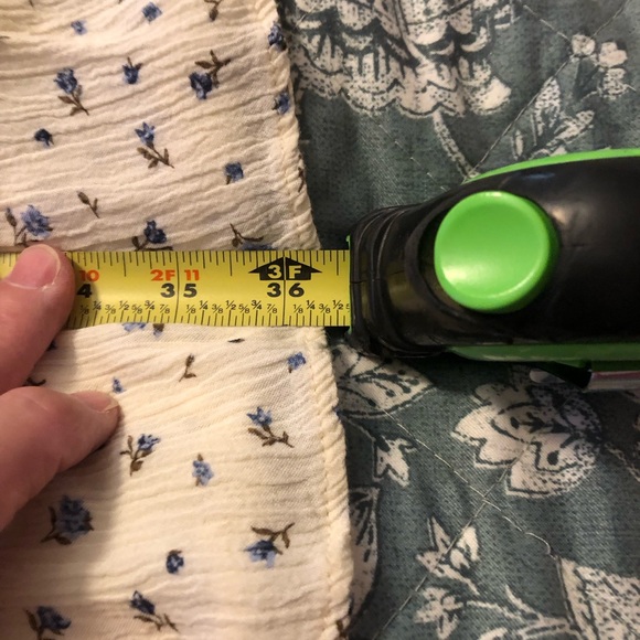 First Pic Copy American Eagle Fit & Flare Tiered Babydoll Knee Length Dress EUC - Picture 11 of 12